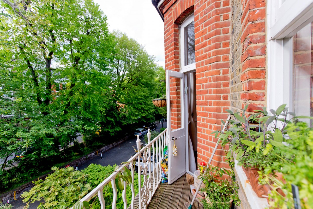 Images for Chalcot Gardens, Belsize Park NW3