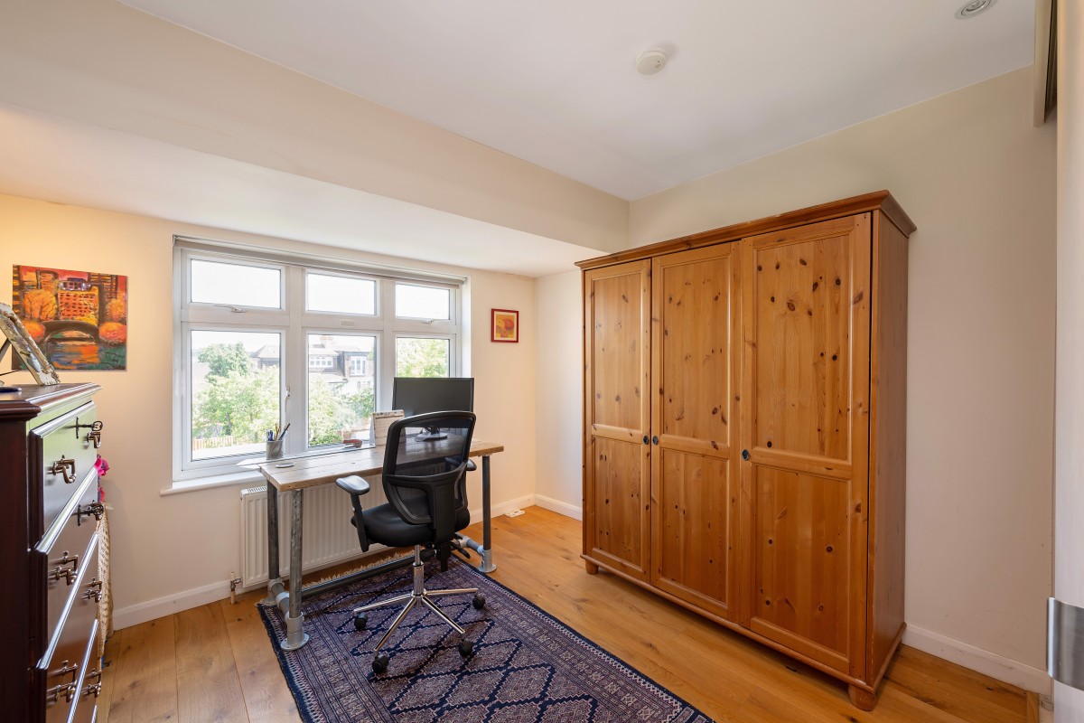 Images for Wessex Gardens, Golders Green NW11